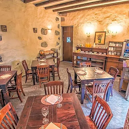 Rural Livvo Maipez Hotell 3*