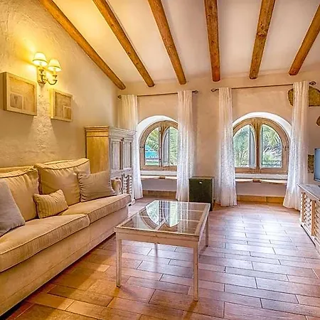 Hotell Rural Livvo Maipez 3*