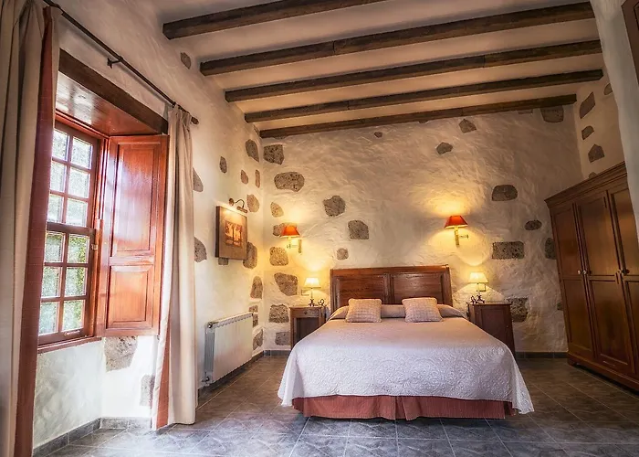 Hotel Rural Livvo Maipez 3*