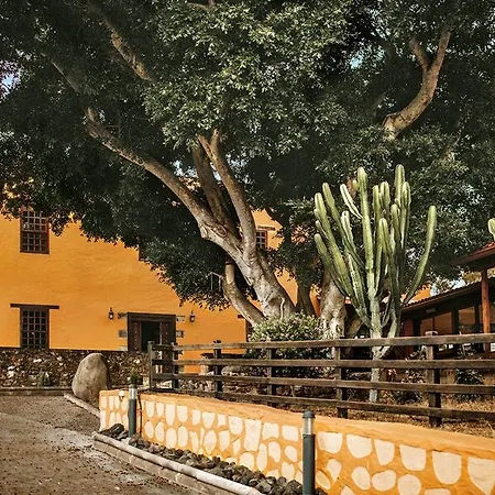 Rural Livvo Maipez فندق 3*